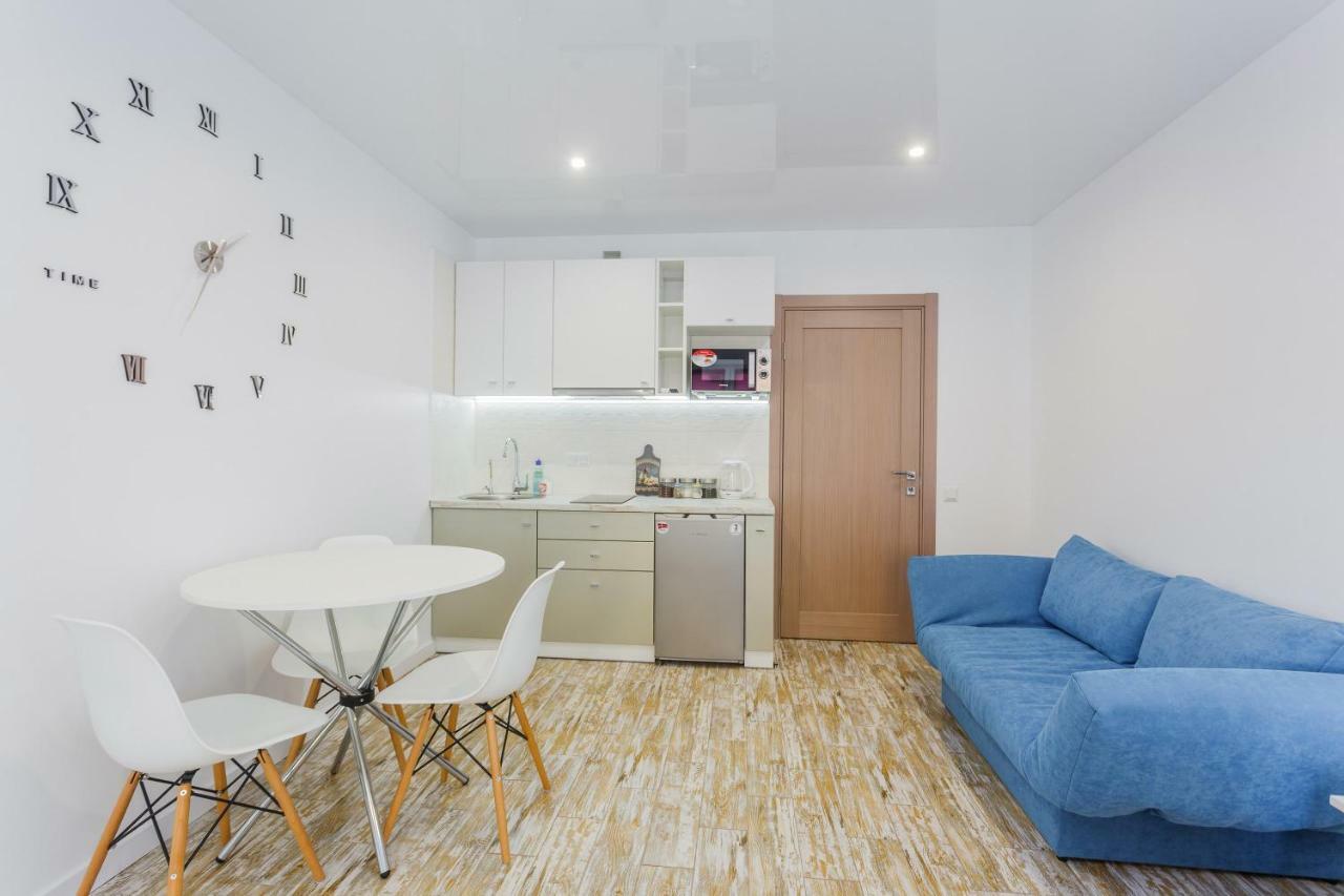 Sunny Apartments On Lomonosova 36 Κίεβο Εξωτερικό φωτογραφία